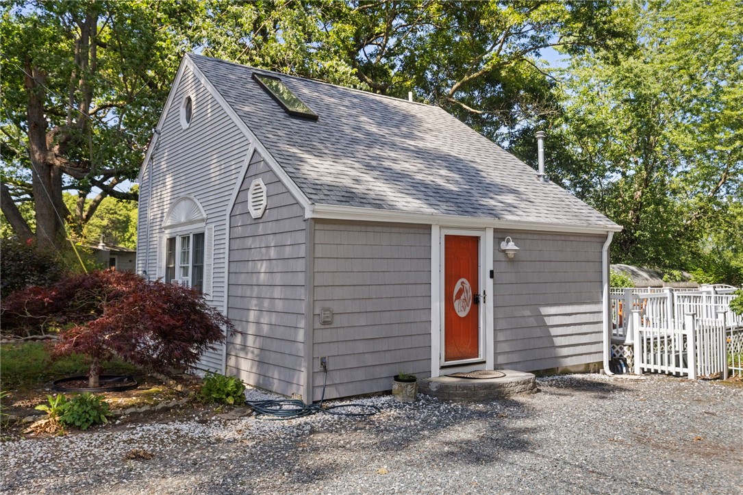 11 N Shore Street — photo