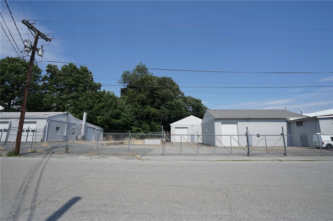81 Macondray Street — photo