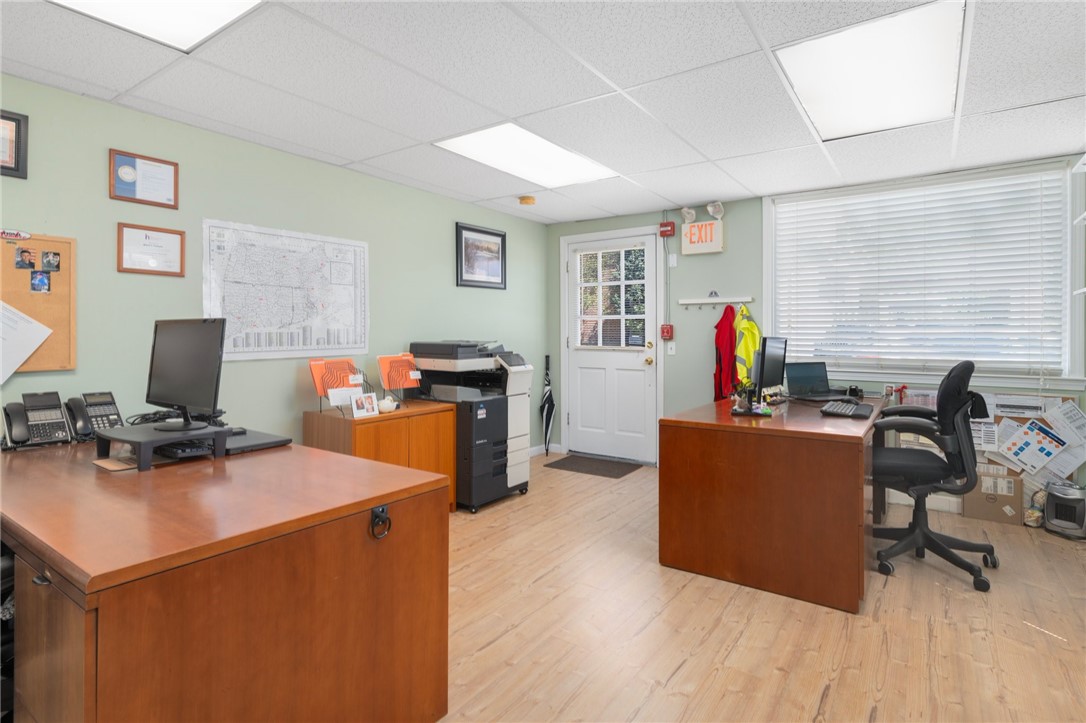 3341 Post Road, Warwick, RI 02886 — photo 3