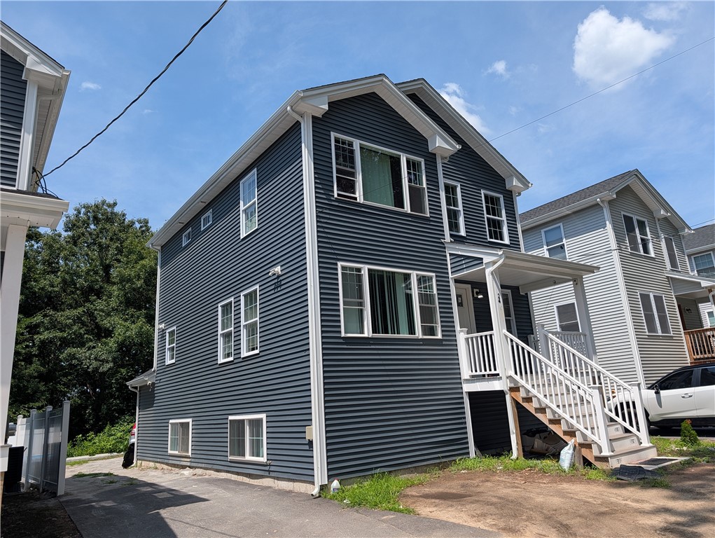 24 Walsh Street — photo