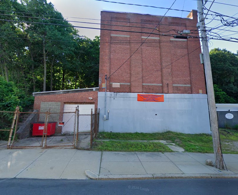 512 Front Street — photo