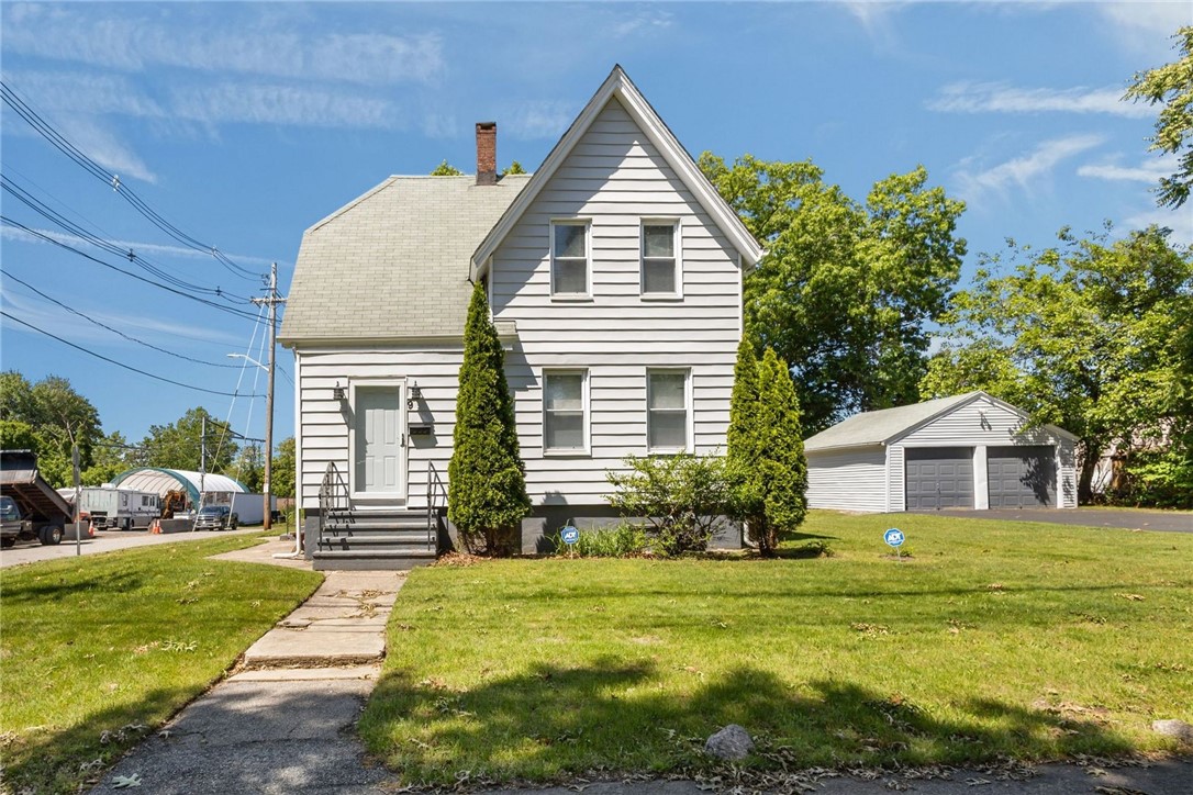 9 Gardner Avenue — photo