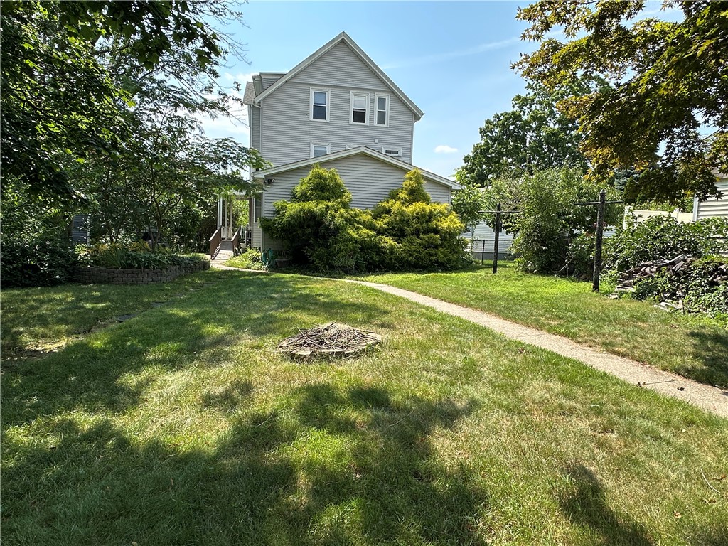 459 High Street 3rd Flr — photo