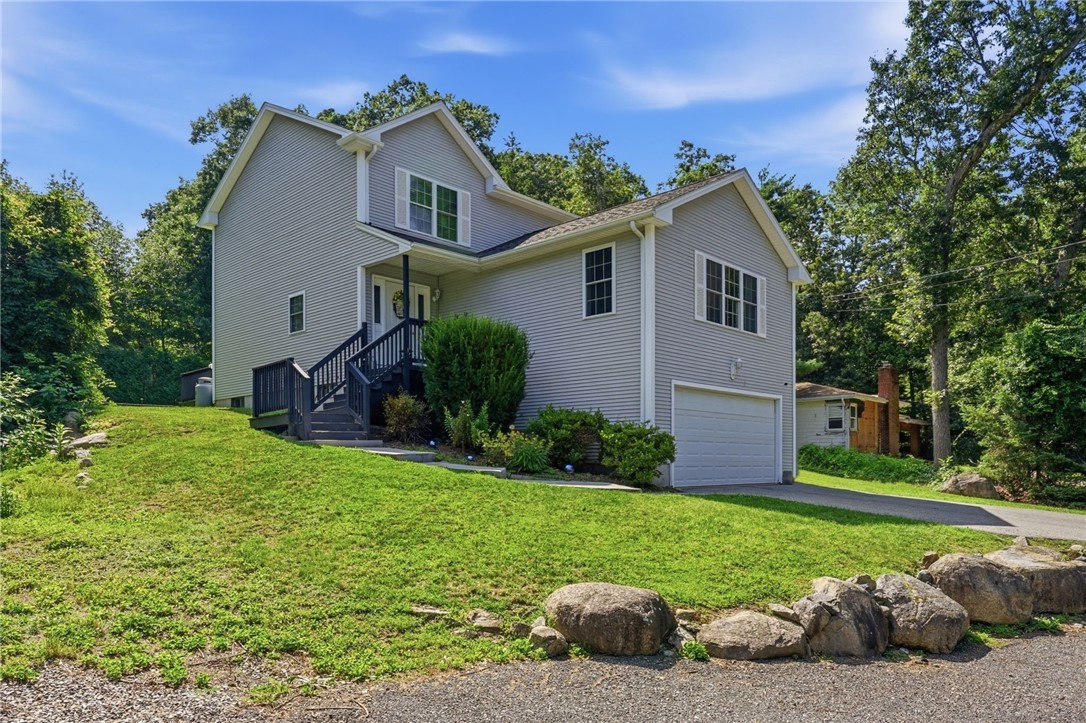 106 Bishop Hill Road — photo