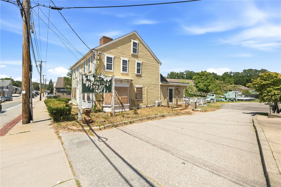 3376 Post Road, Warwick, RI 02886 — photo 3