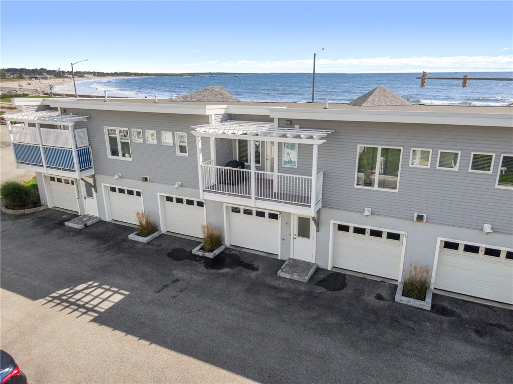 21 Beach Street — photo