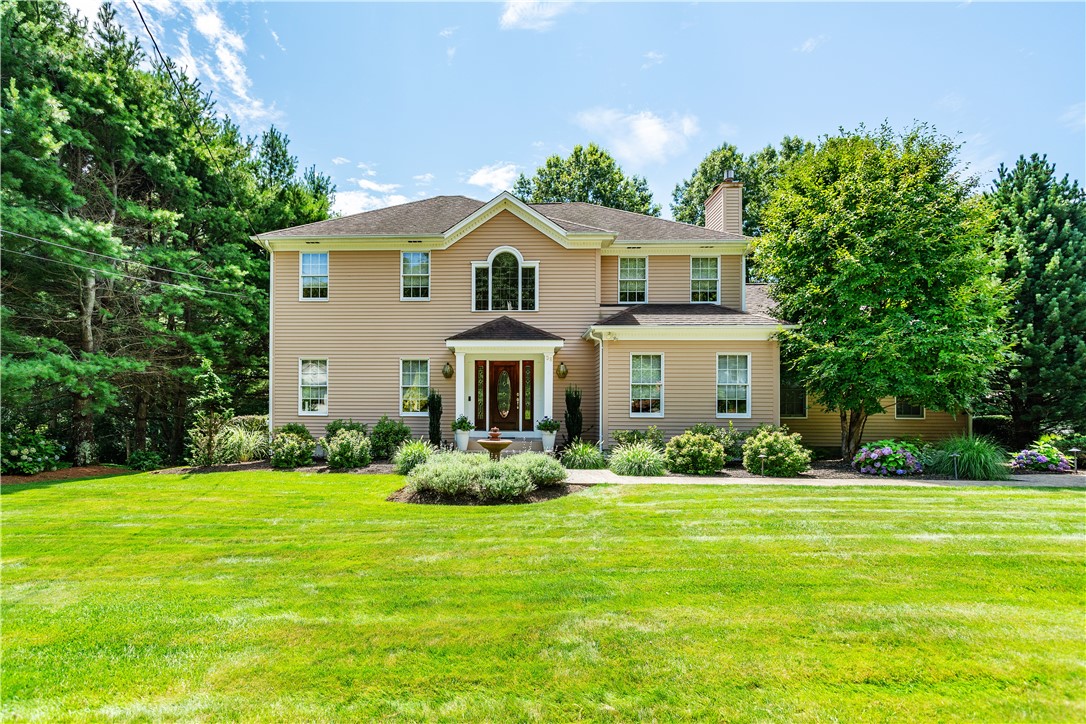 38 Mark Drive — photo