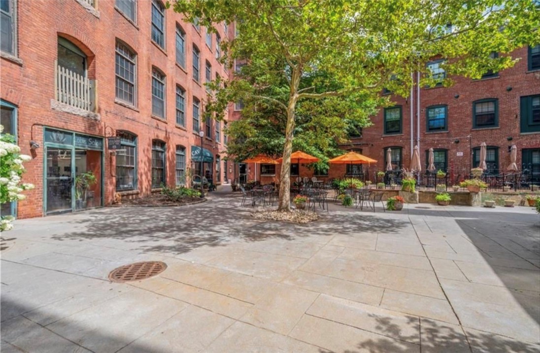 14 Imperial Place 603 — photo