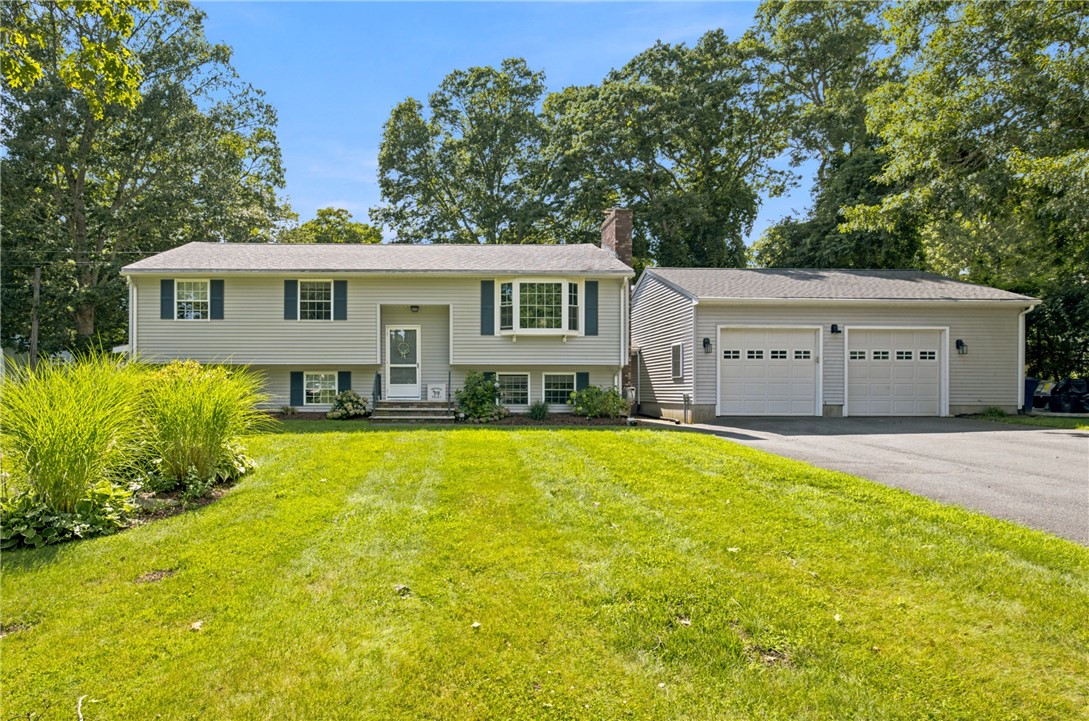 19 Sawdy Pond Avenue — photo