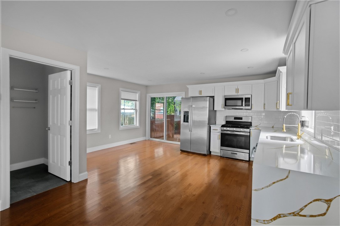 11 Baldwin Court — photo