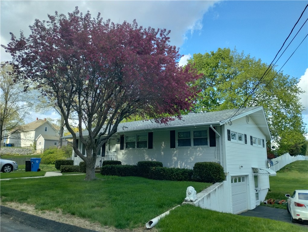 15 Spruce Street — photo