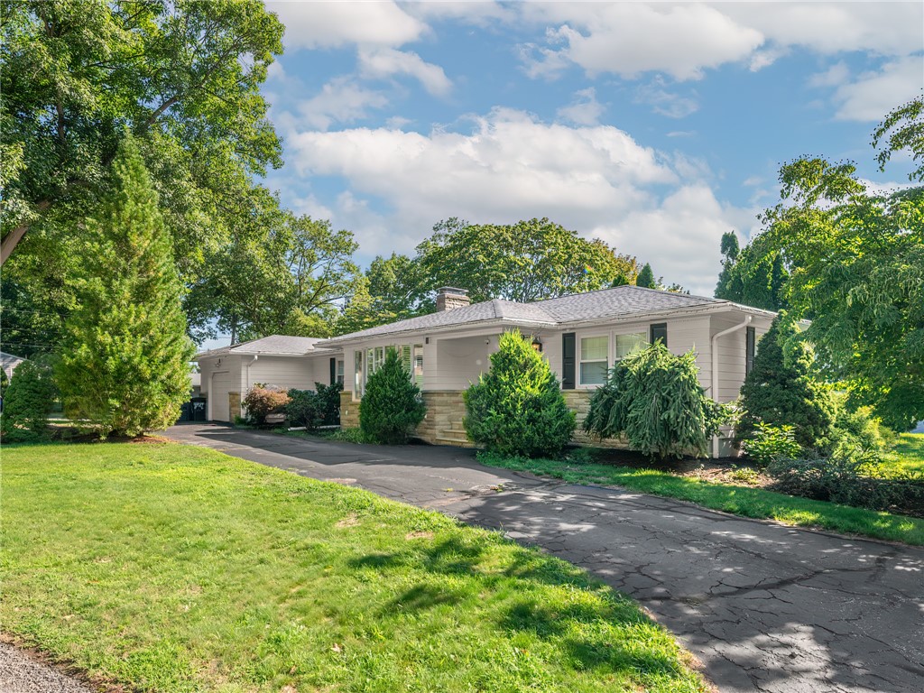 5 Colony Drive — photo