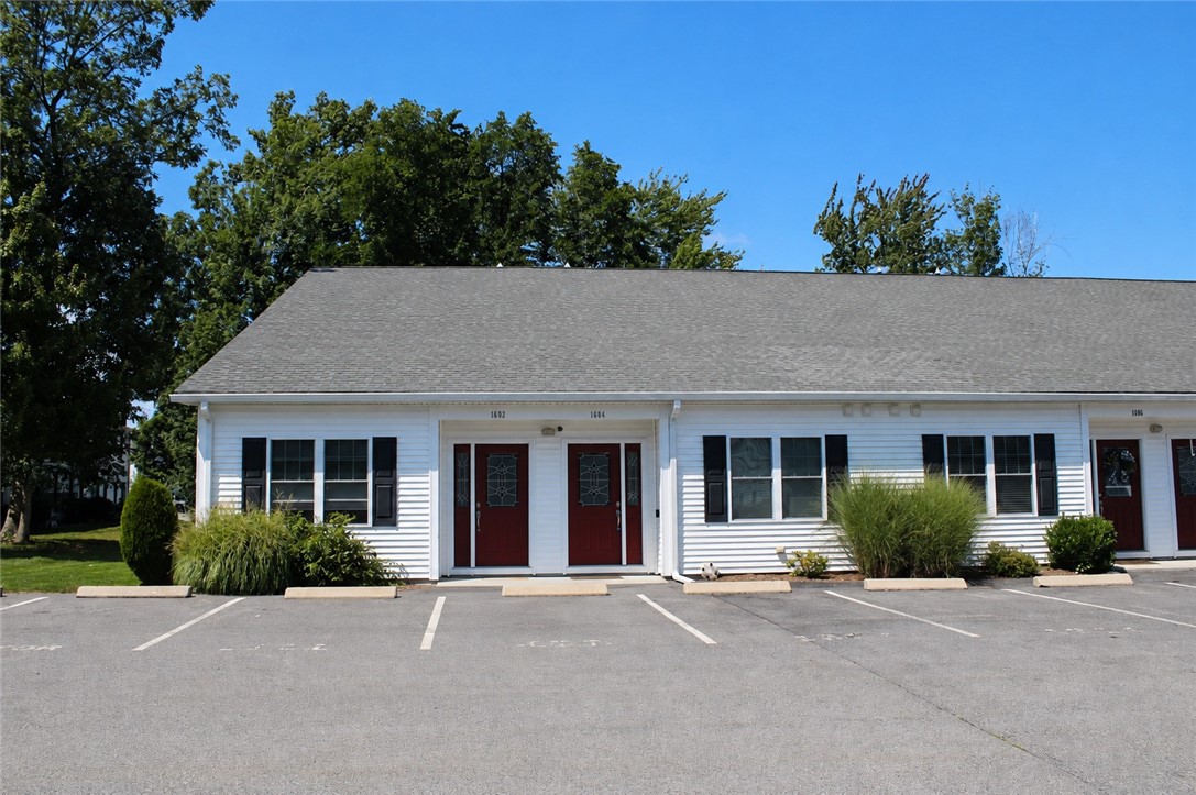 16 Gray Coach Lane 1604 — photo