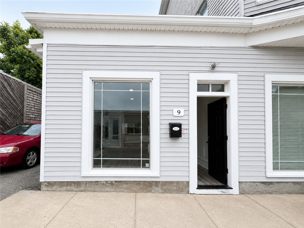 9 Weaver Street — photo