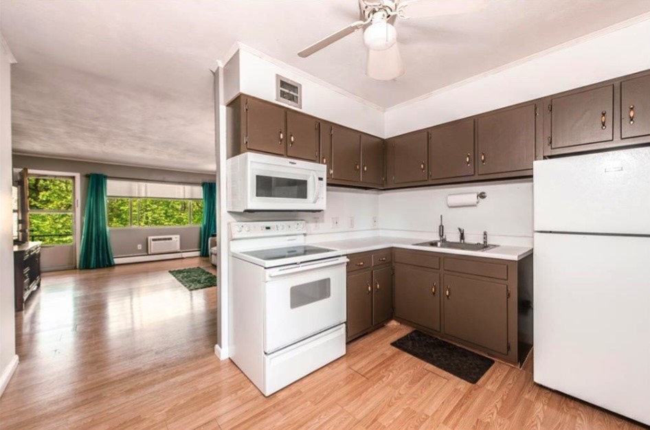 72 West Shore Road 202 — photo