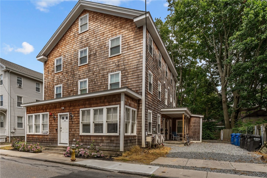 16 Brinley Street 6 — photo