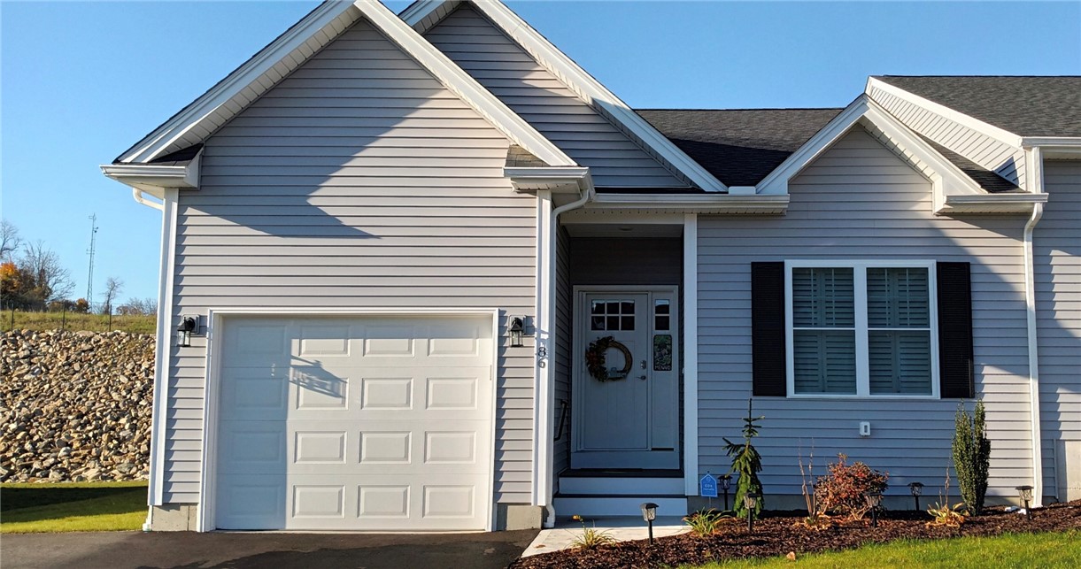 107 Old River Road 86 — photo