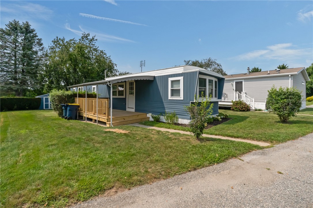 39 Cathy Circle — photo