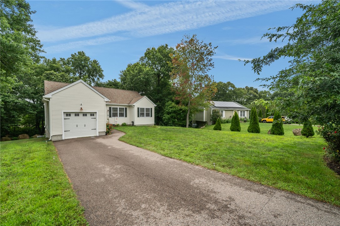30 Fieldstone Way — photo