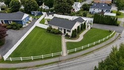 15 Riverside Court — photo