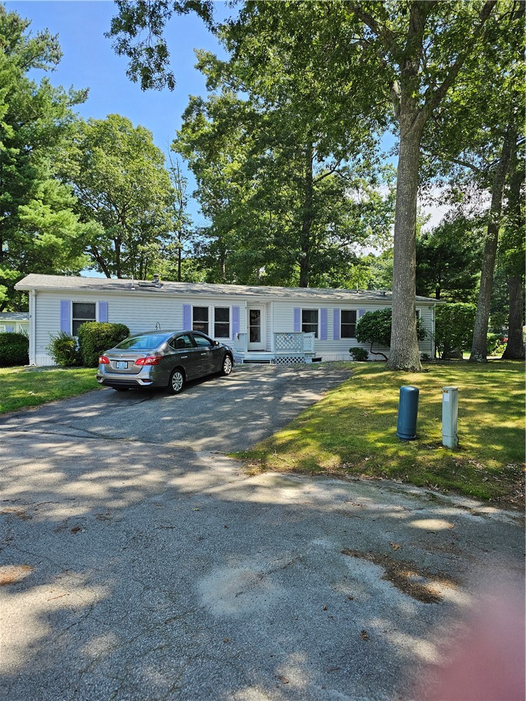 7 Idlewild Court — photo