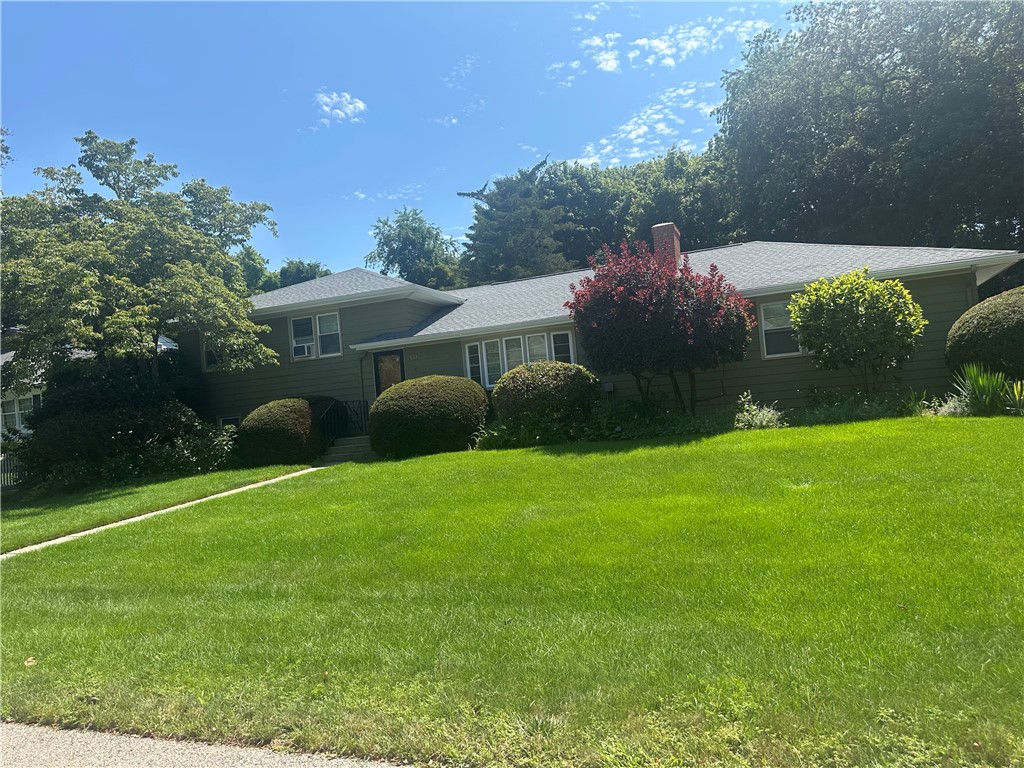 5 Bayview Drive 1 — photo