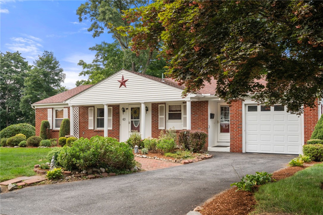 63 Pine Crest Drive, Woonsocket, RI 02895 — photo 2