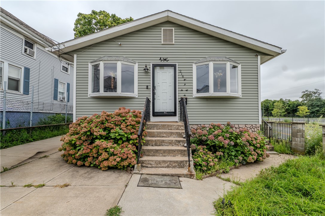 216 Wendell Street — photo
