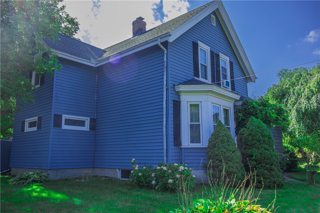 1502 Mendon Road, Woonsocket, RI 02895 — photo 3