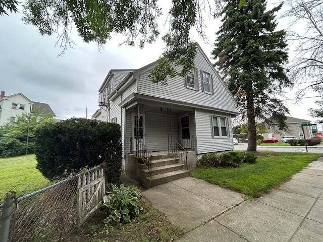 1821 Cranston Street — photo