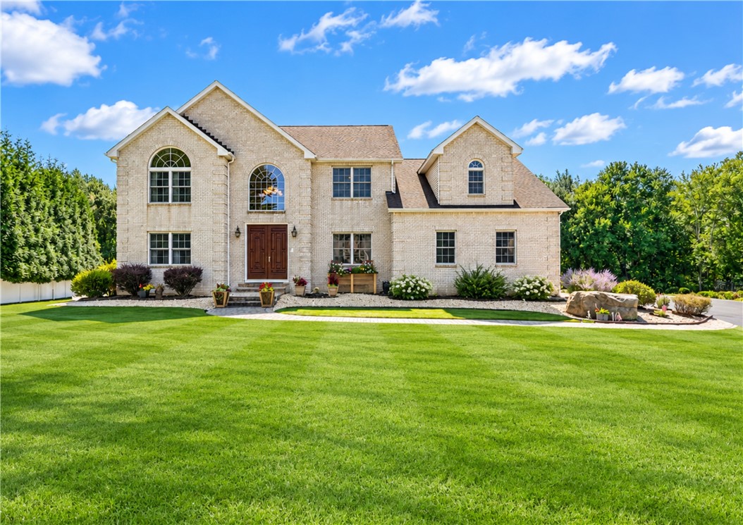 15 W Bluebird Lane — photo