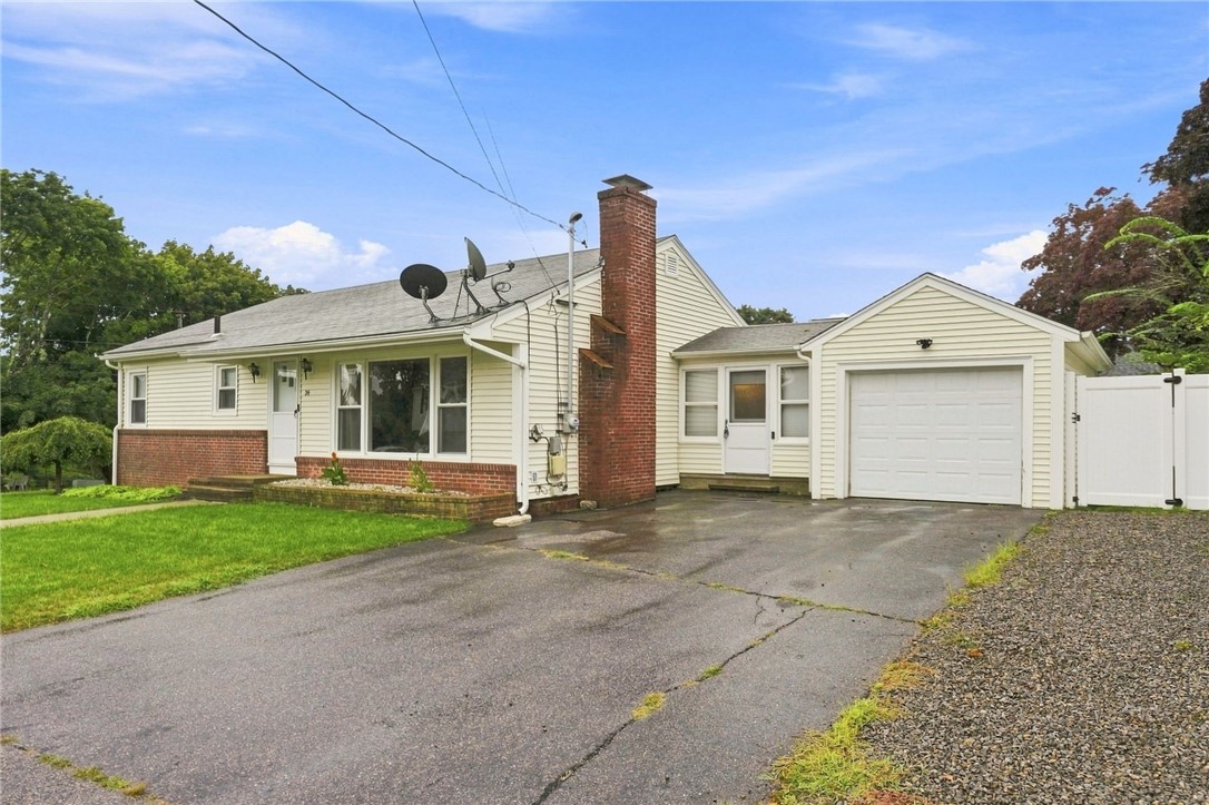 36 Brookfield Drive — photo