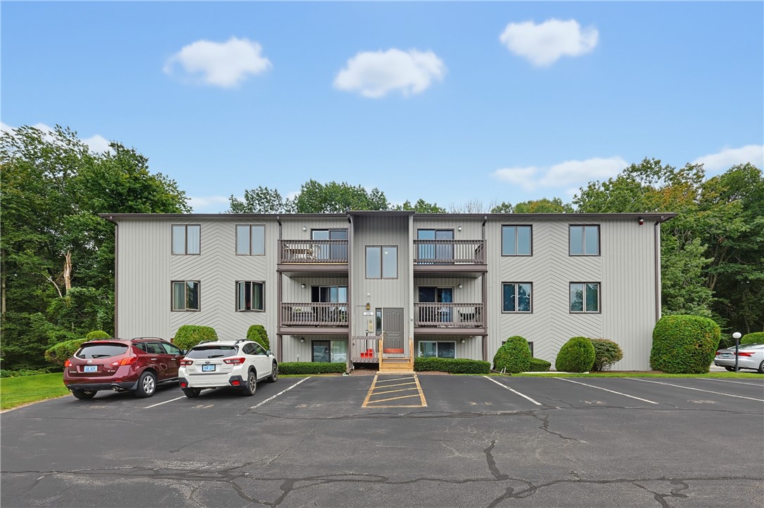35 Kristee Circle Circle 35 — photo