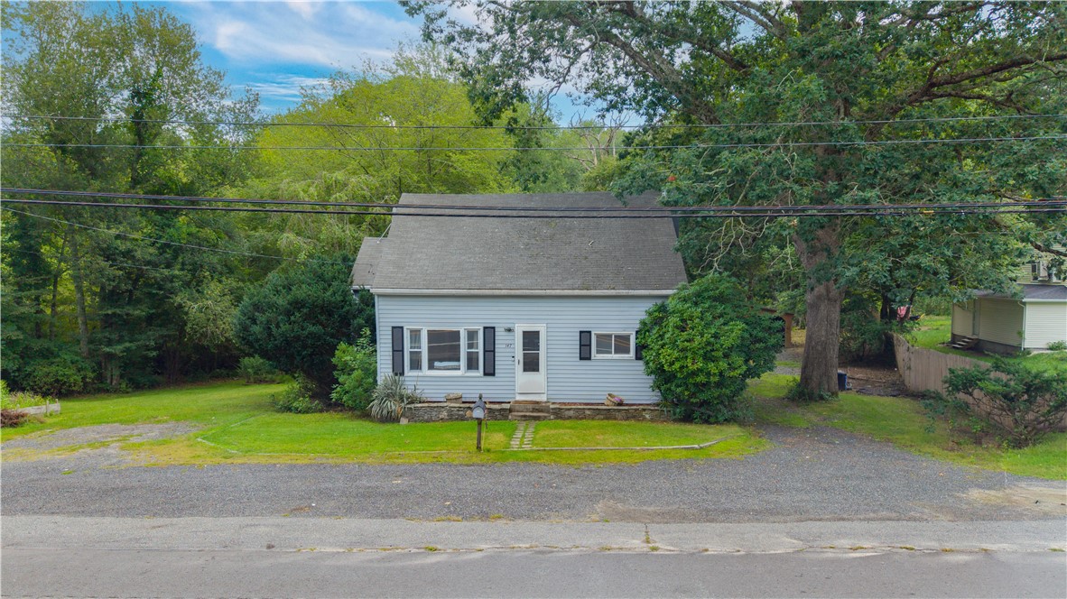 147 Danielson Pike — photo