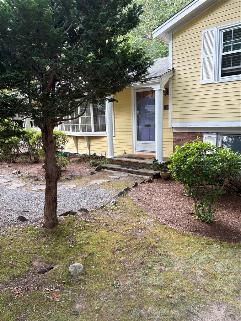 65 Hedgegrow Drive — photo