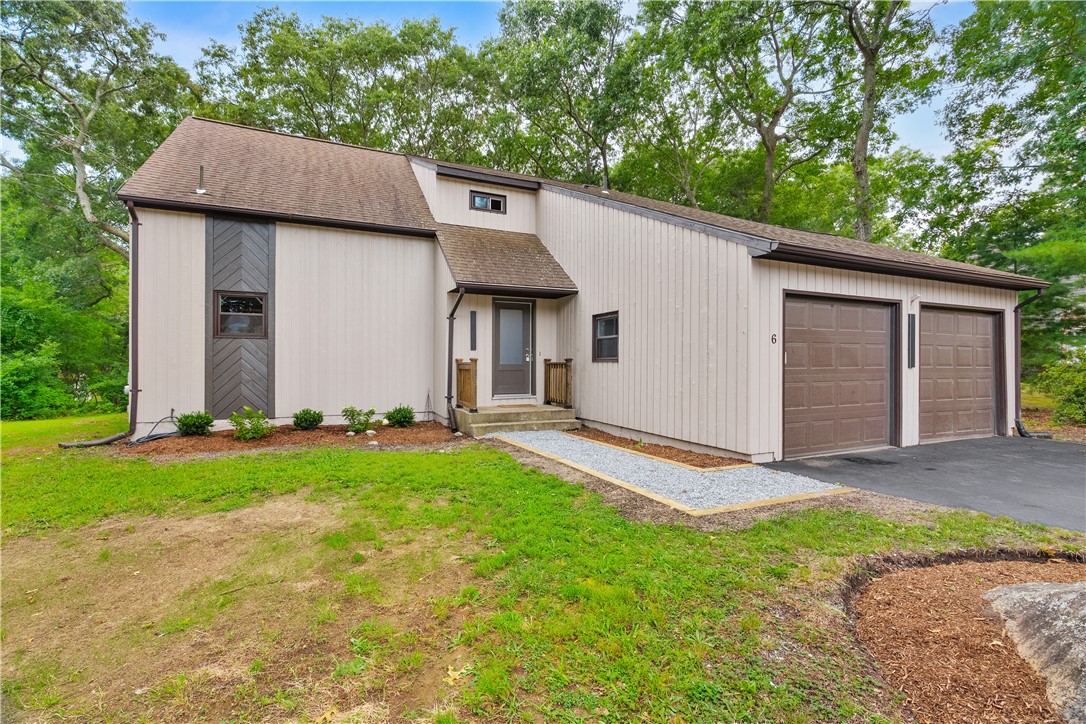 6 Acacia Court — photo