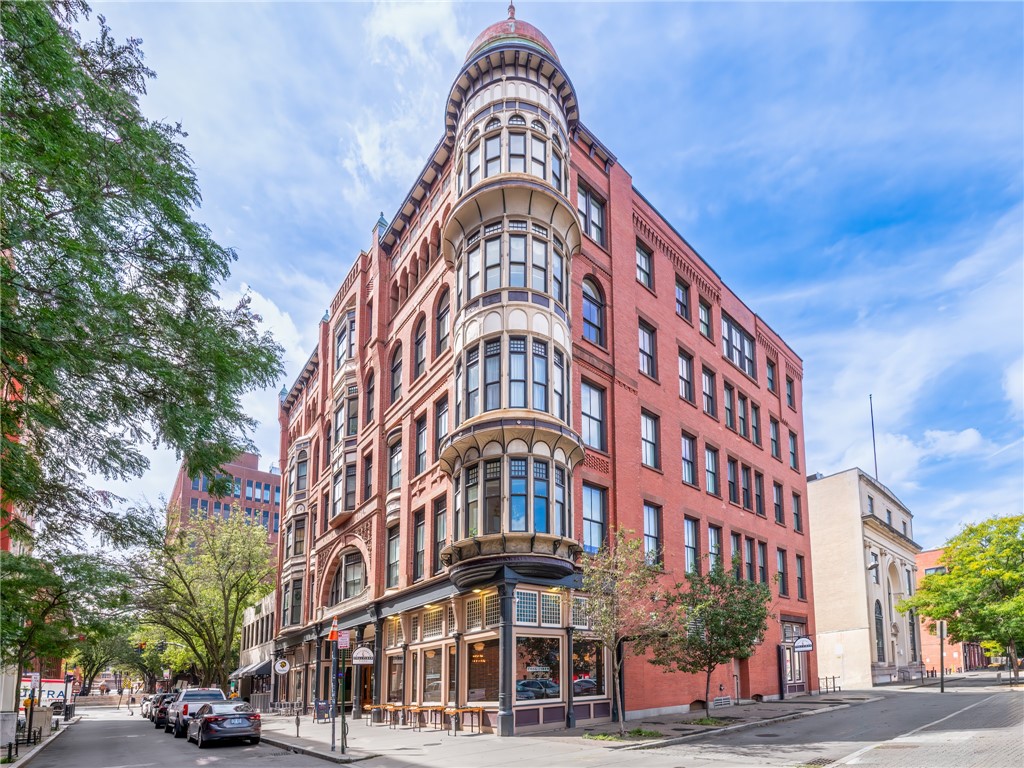 385 Westminister Street 3B — photo