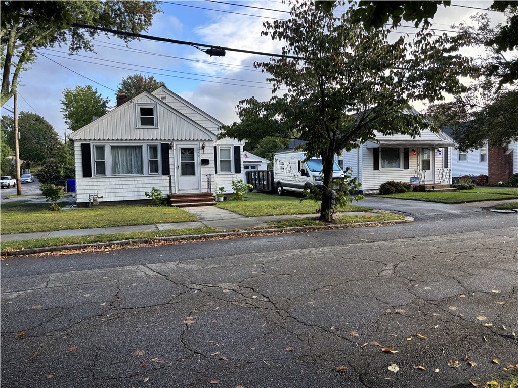 46 Farm Street — photo