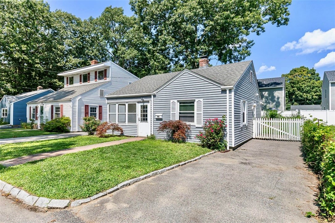 93 Pine Crest Drive — photo