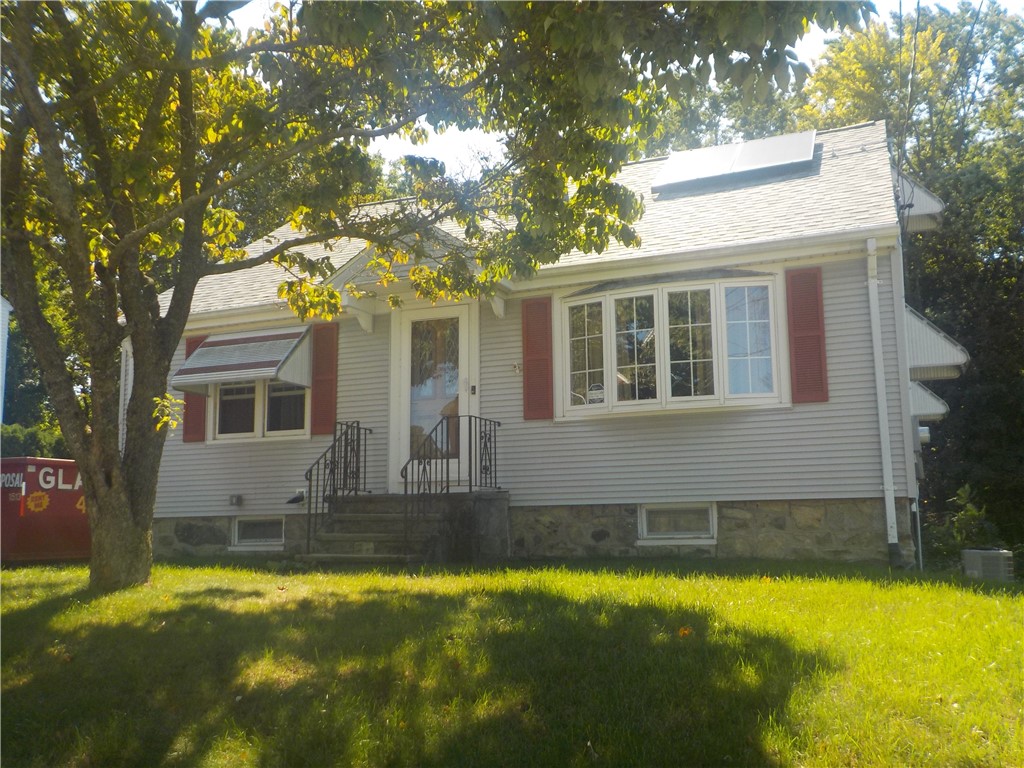62 Langevin Street — photo