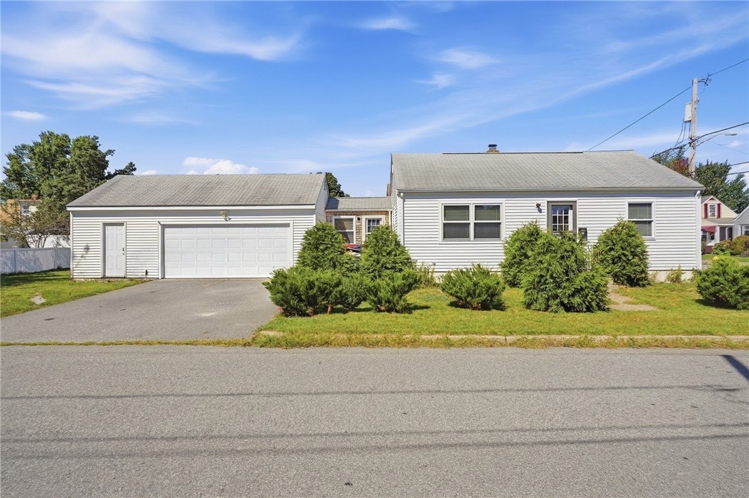 86 Paul Street — photo
