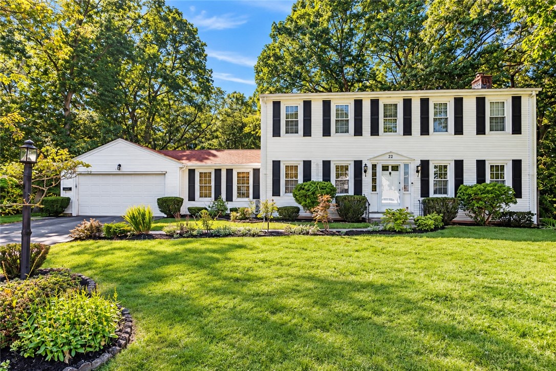 22 Carriage Drive — photo