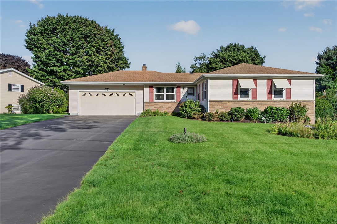 60 Birchwood Drive — photo