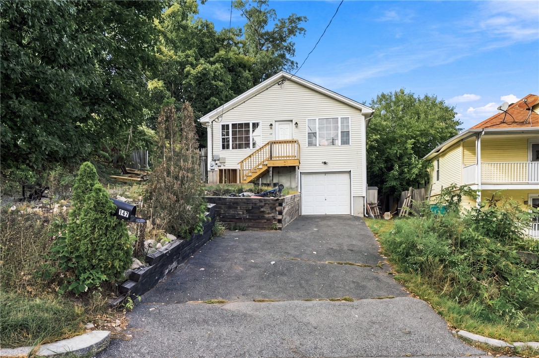 147 Mount Saint Charles Avenue — photo