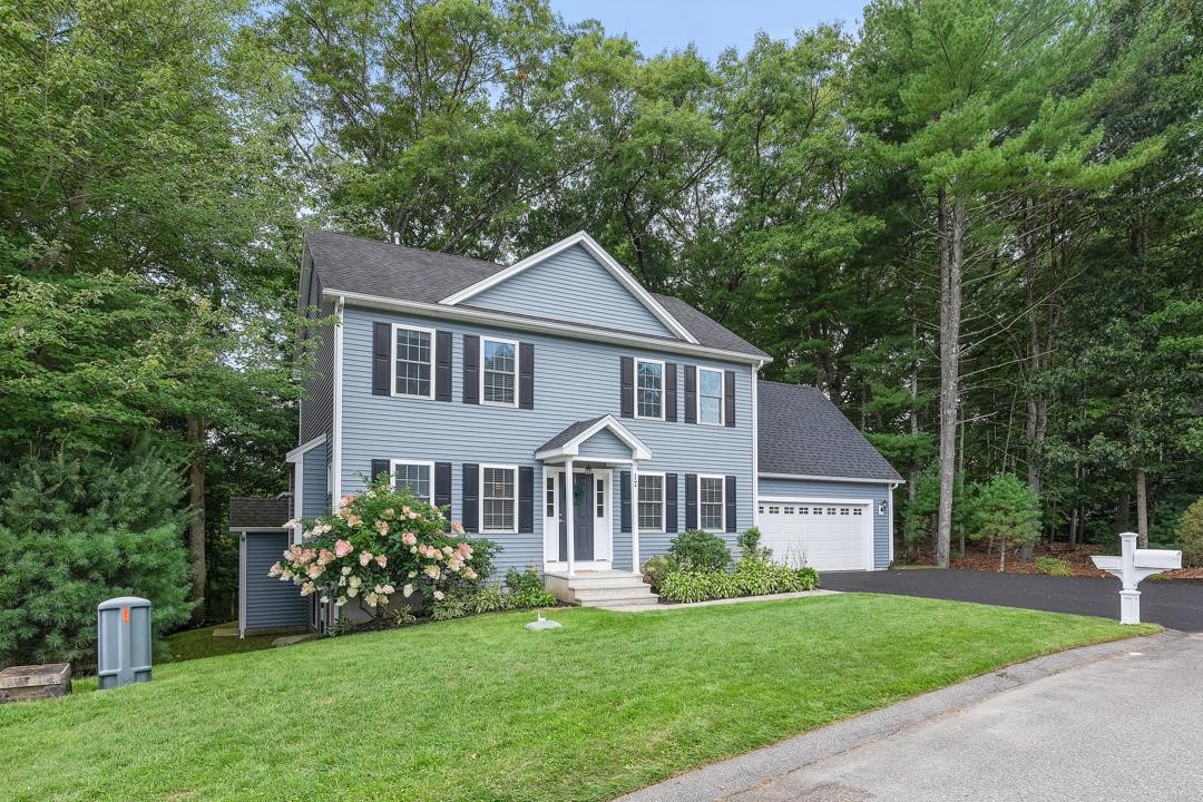 17 Clover Court — photo