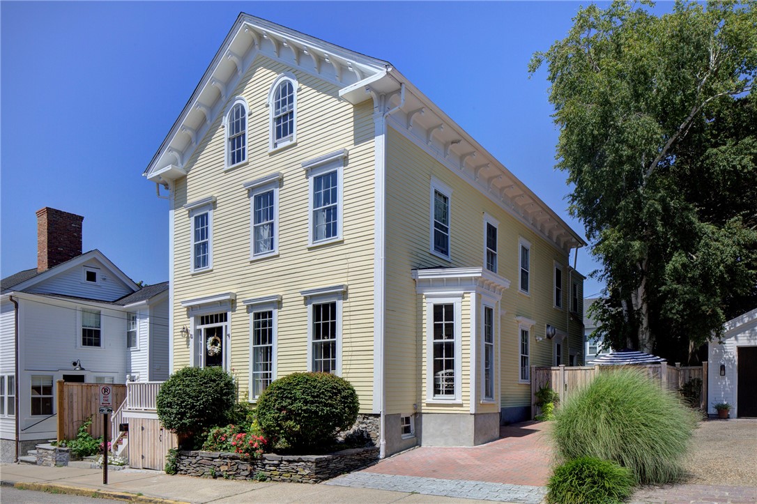 16 Sherman Street — photo