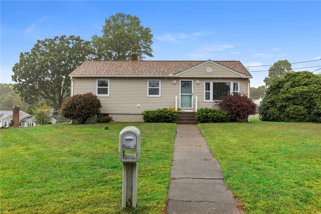 53 Fairgreen Drive — photo