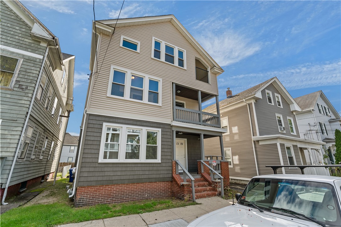 207 Oakland Avenue Unit 1 — photo