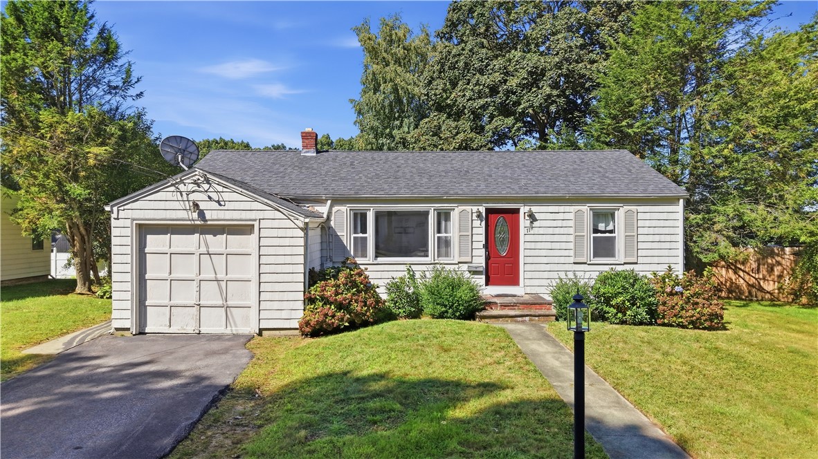 11 Rockhill Drive — photo