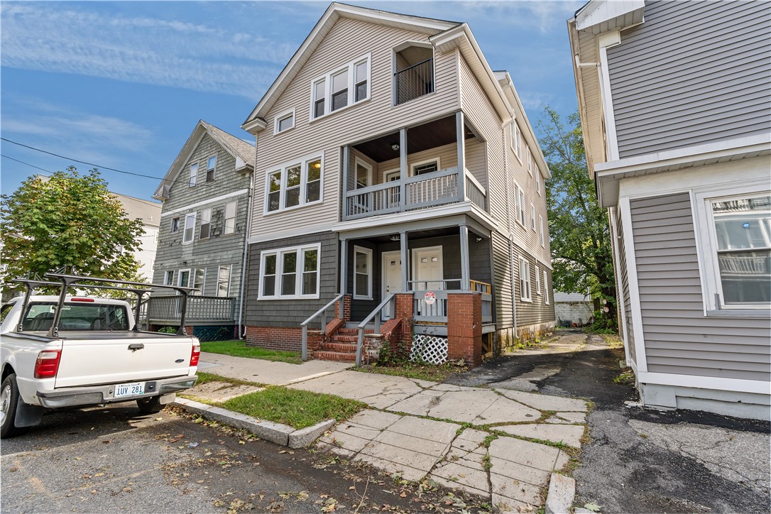 207 Oakland Avenue Unit 3 — photo